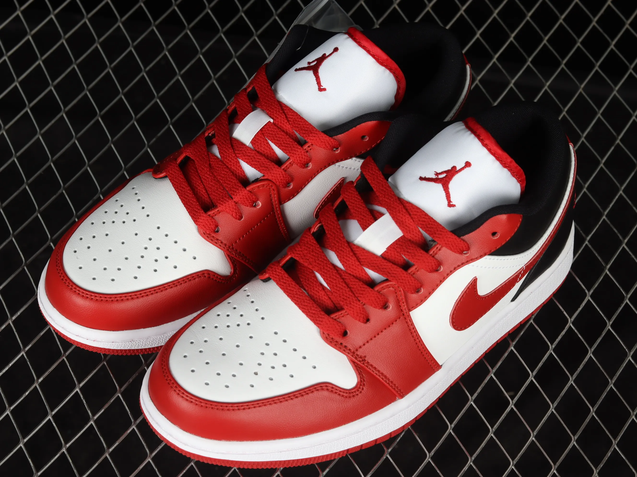All categories Air Jordan Jordan series basketball shoes Air Jordan 1 Low Air Jordan 1 Low "Chicago Bulls" AJ1 Joe 1 Chicago Red DC0774-160